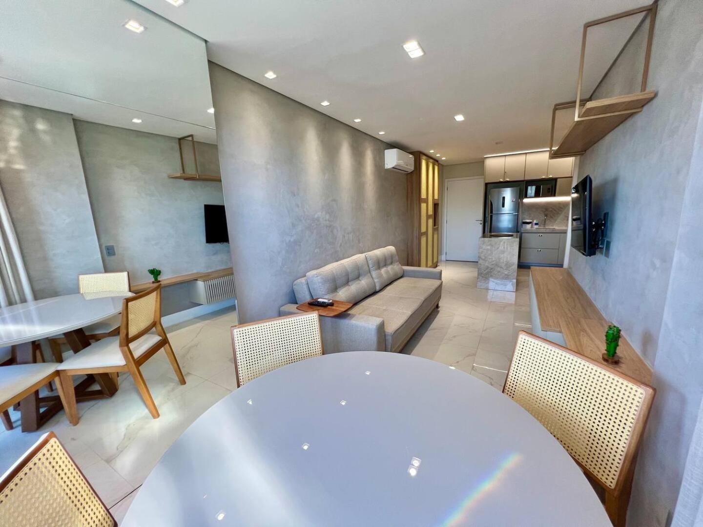 Apartamento Edificio Sky Concept - Apt 1003 - E Sala Com Ar Condicionado, Piscina, Academia, Area Kids, Proximo A Praias Turisticas E Bares Badalados *